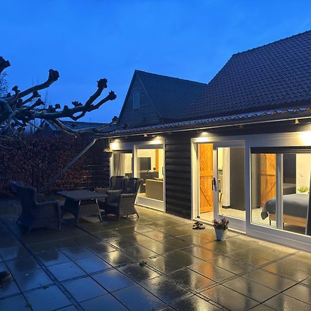 De Seuterhoeve 'S-Gravendeel Bagian luar foto