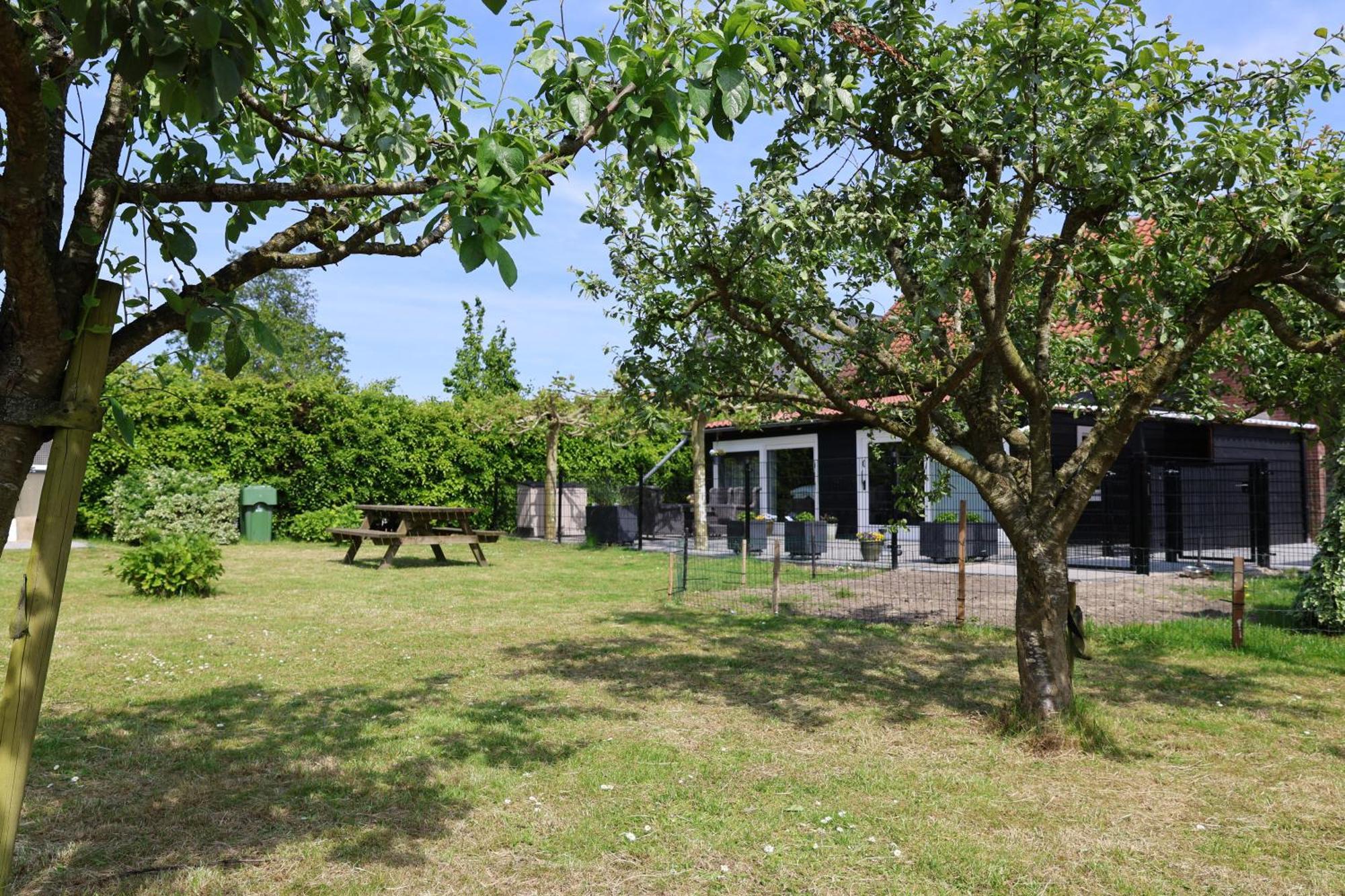 De Seuterhoeve 'S-Gravendeel Bagian luar foto